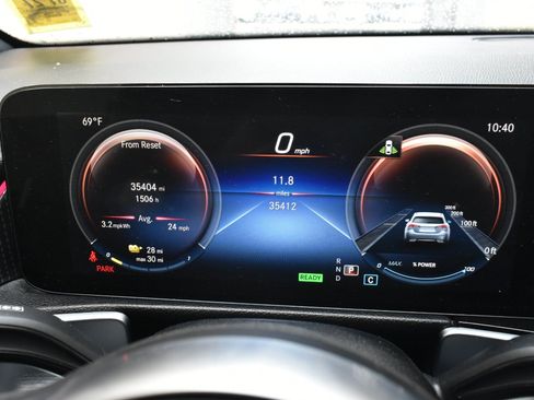 Used 2022 Mercedes-Benz EQB 300 4MATIC image 18