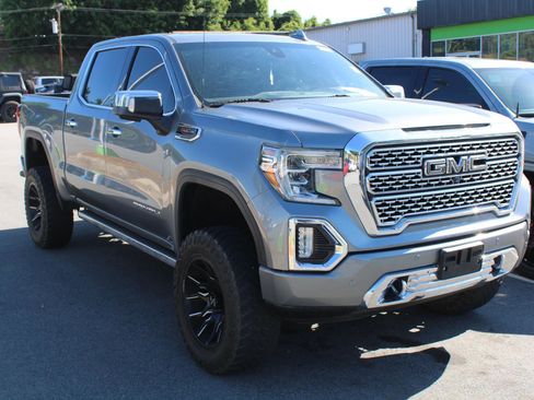 Used 2019 GMC Sierra 1500 Denali w/ Denali Ultimate Package AWD/4WD image 3