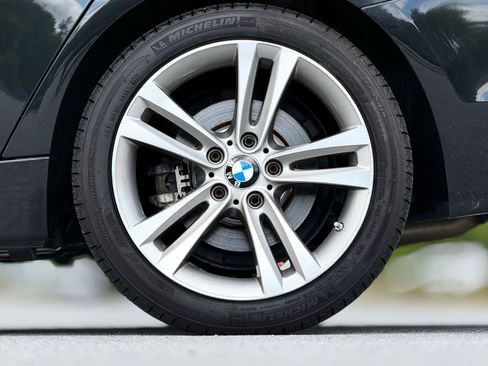 Used 2018 BMW 330i Sedan RWD image 19
