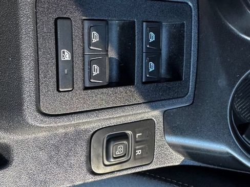 Used 2023 Ford Bronco Big Bend w/ Sasquatch Package AWD/4WD image 23