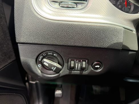 Used 2014 Dodge Charger SXT w/ Blacktop Package RWD image 20