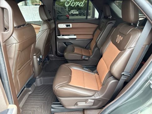 Used 2023 Ford Explorer King Ranch w/ Technology Package AWD/4WD image 28