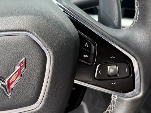 Used 2022 Chevrolet Corvette Stingray Coupe RWD image 14