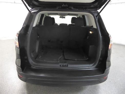 Used 2018 Ford Escape S image 32