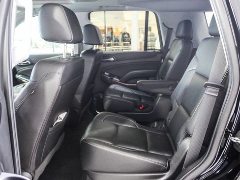 Used 2019 Chevrolet Tahoe Premier image 18