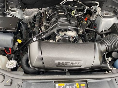 Used 2025 Dodge Durango R/T AWD/4WD image 24