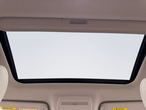 Used 2023 MAZDA CX-30 AWD 2.5 S w/ Premium Package image 19