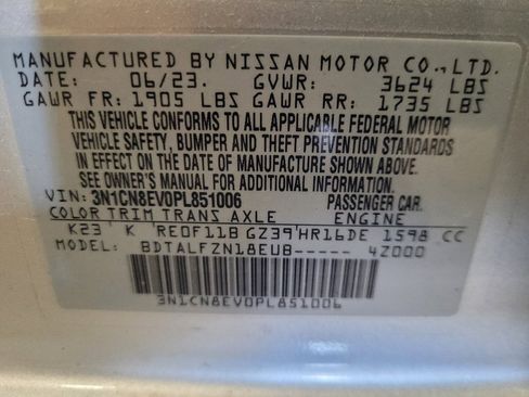 Used 2023 Nissan Versa SV FWD image 33