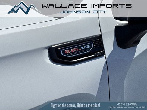 Used 2025 GMC Sierra 1500 AT4X AWD/4WD image 11