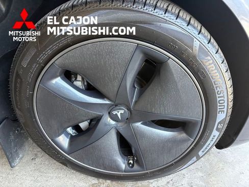 Used 2018 Tesla Model 3 Long Range RWD image 14