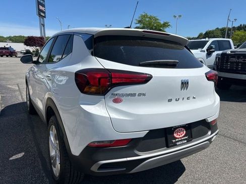 Used 2024 Buick Encore GX Preferred FWD image 5