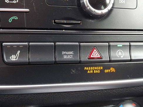 Used 2016 Mercedes-Benz CLA 250 4MATIC image 26