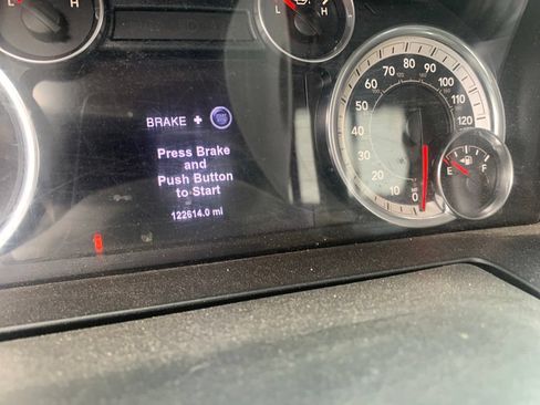 Used 2015 RAM 1500 Sport w/ Convenience Group AWD/4WD image 11