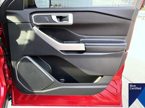 Certified 2020 Ford Explorer XLT w/ Comfort Package AWD/4WD image 17