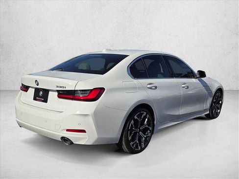 Certified 2026 BMW 330i Sedan w/ Premium Package RWD image 5