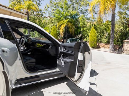 Used 2023 Porsche Taycan RWD image 22
