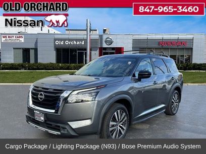 Used 2022 Nissan Pathfinder Platinum w/ Lighting Package (N93)