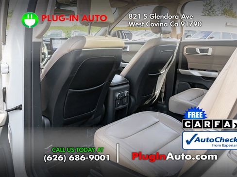 Used 2020 Ford Explorer XLT w/ Equipment Group 202A image 12