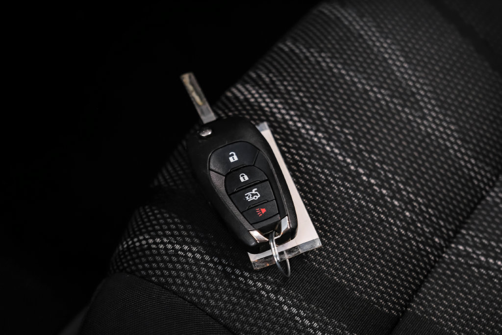 Used 2020 Chevrolet Sonic LT FWD image 66