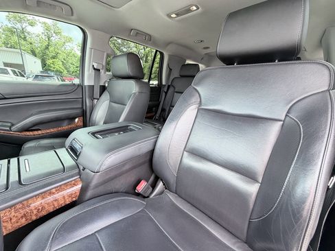 Used 2018 Chevrolet Tahoe Premier w/ RST 6.2L Performance Edition RWD image 23