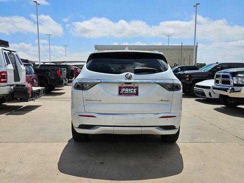 Used 2023 Buick Enclave Avenir w/ Avenir Technology Package FWD image 6
