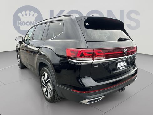 Used 2025 Volkswagen Atlas SE AWD/4WD image 8