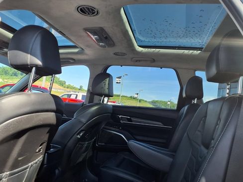 Used 2022 Kia Telluride SX w/ SX Prestige Package AWD/4WD image 15