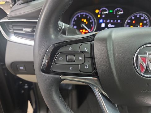 Used 2023 Buick Enclave Essence w/ Experience Buick Package image 17