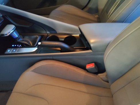 Used 2022 Hyundai Elantra SEL w/ Cargo Package FWD image 26