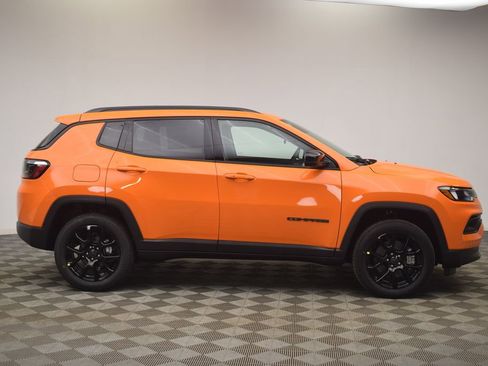 New 2026 Jeep Compass Latitude image 4