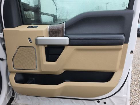 Used 2019 Ford F250 Lariat w/ Lariat Ultimate Package image 21