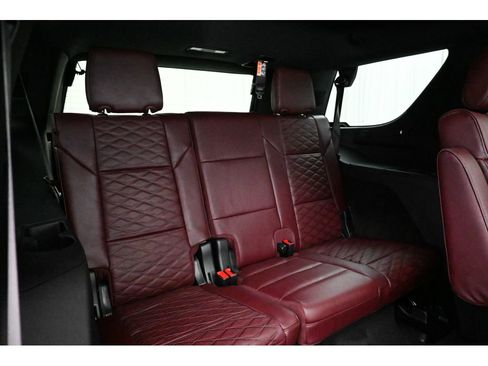 Certified 2026 Cadillac Escalade Sport w/ Touring Package AWD/4WD image 18