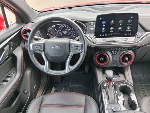 Used 2024 Chevrolet Blazer RS w/ Driver Confidence II Package FWD image 9