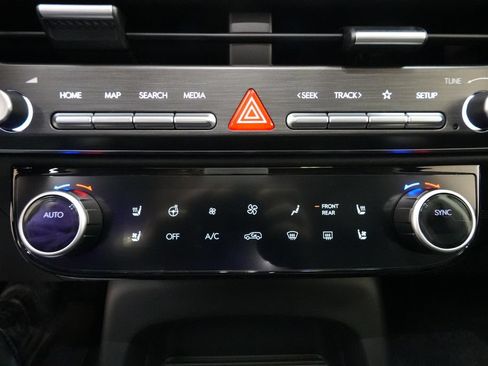 Certified 2026 Hyundai Palisade Limited AWD/4WD image 43