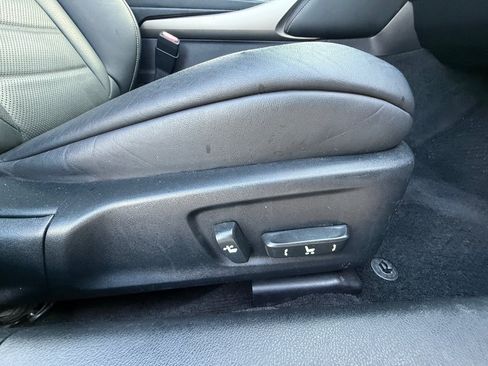 Used 2014 Lexus IS 250 w/ F-Sport Package RWD image 16