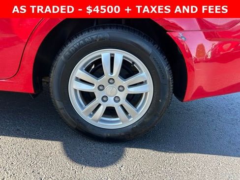 Used 2013 Chevrolet Sonic LT image 10