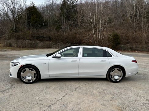 Used 2025 Mercedes-Benz Maybach S 680 4MATIC image 8
