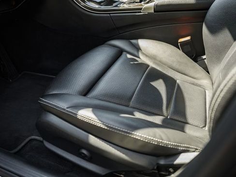 Used 2019 Mercedes-Benz C 300 4MATIC Sedan w/ Multimedia Package image 38