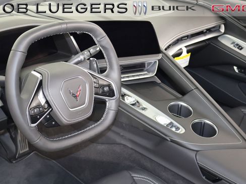 Used 2026 Chevrolet Corvette Stingray Coupe w/ 1LT RWD image 9