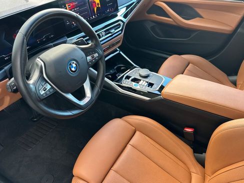 Used 2024 BMW i4 eDrive40 w/ Convenience Package RWD image 9