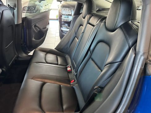 Used 2022 Tesla Model 3 Long Range AWD/4WD image 19
