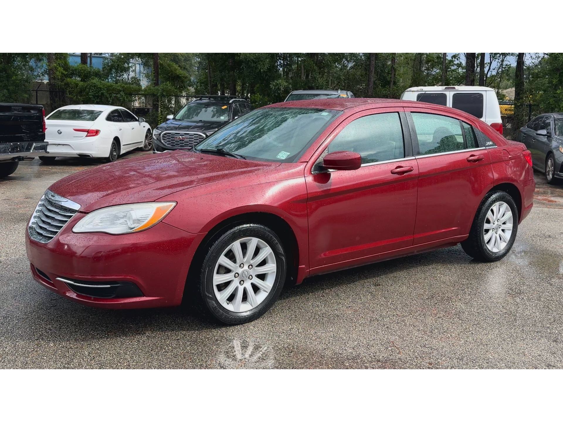 Used 2013 Chrysler 200 Touring FWD image 5