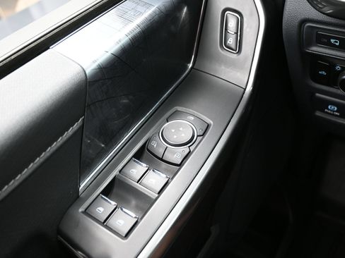 Used 2023 Ford F150 XLT AWD/4WD image 25