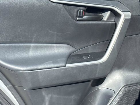 Used 2024 Toyota RAV4 LE image 12