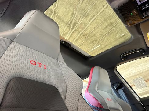 New 2026 Volkswagen GTI SE image 16