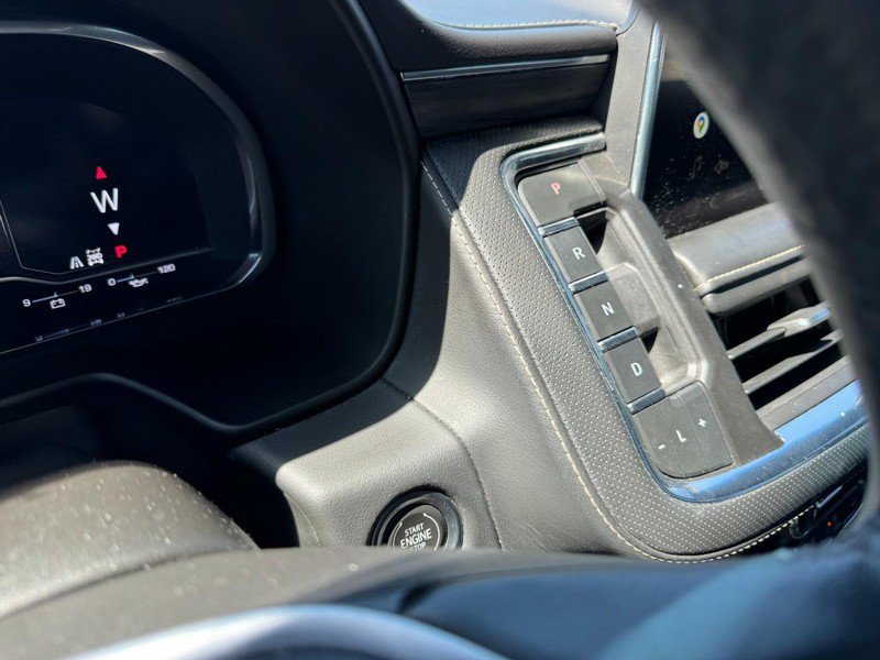 Used 2022 GMC Yukon SLT AWD/4WD image 21