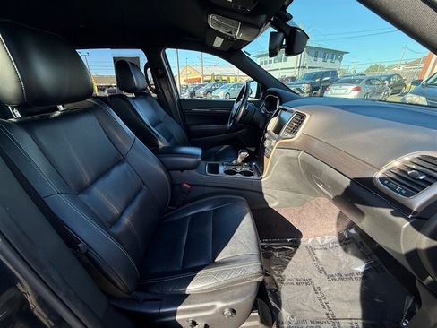 Used 2016 Jeep Grand Cherokee Limited RWD image 31