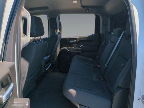 Used 2022 Chevrolet Silverado 1500 LT Trail Boss w/ Safety Package AWD/4WD image 13