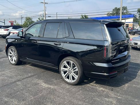 Used 2025 Cadillac Escalade Sport Platinum AWD/4WD image 7