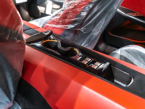 Used 2025 Karma Revero Luxury image 32